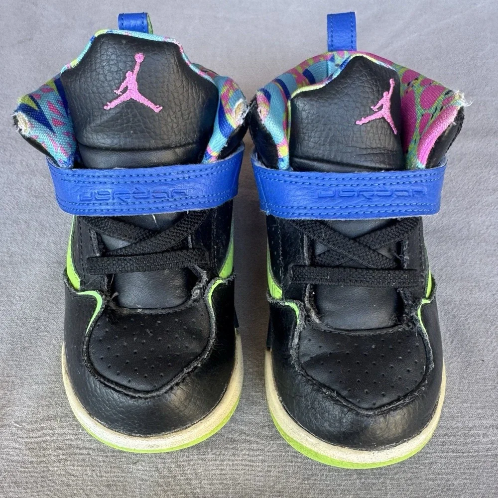 Size 8c - JORDAN 599903-029 Baby Toddler Shoes Black